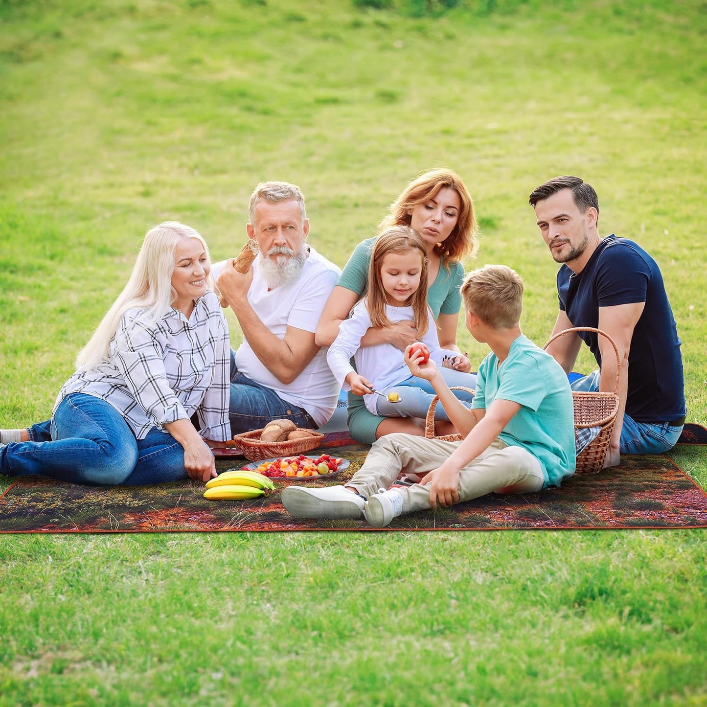 Outback Mate XLarge Family Picnic Rug Waterproof, Machine Washable, Foldable, 3 Layer Comfort. Perfect as Travel Blanket or Outdoor Picnic Mat. Ideal for Families 2.4mx2.0m Unique Australian Print