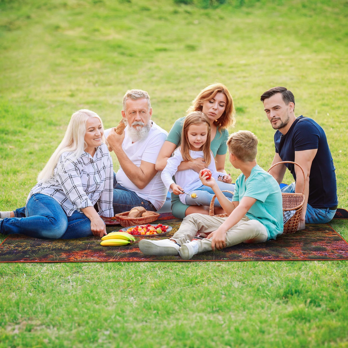 Outback Mate XLarge Family Picnic Rug Waterproof, Machine Washable, Foldable, 3 Layer Comfort. Perfect as Travel Blanket or Outdoor Picnic Mat. Ideal for Families 2.4mx2.0m Unique Australian Print